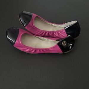 MICHAEL Michael Kors Fuchsia and Black Loafers